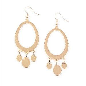 Taboo Trinket gold earrings